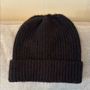 ZARA Classic Black Knit Beanie